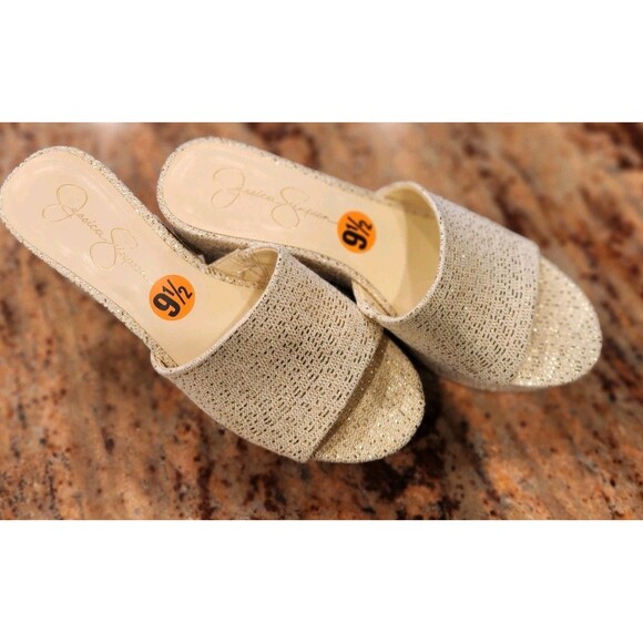 Jessica Simpson Women's Elenoa Gold Platform Slide Sandal Heel, 9.5, New - Picture 2 of 9